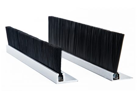 工業(yè)門刷選購避坑指南:3 個真實教訓(xùn)幫你省幾十萬 工業(yè)門刷選購避坑指南:3 個真實教訓(xùn)幫你省幾十萬